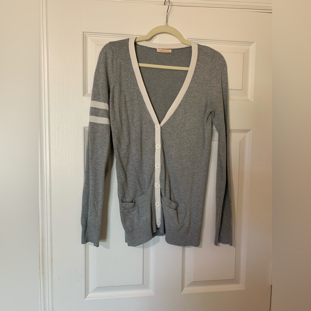 Sweet Romeo Gray and White Women's Cardigan Preppy Academia Casual